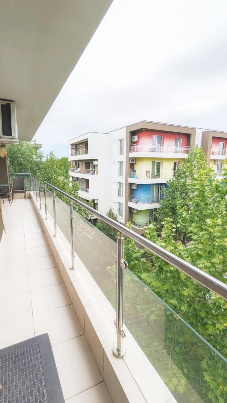 Airport Apartment 70 Squared Meters Otopeni Exteriör bild